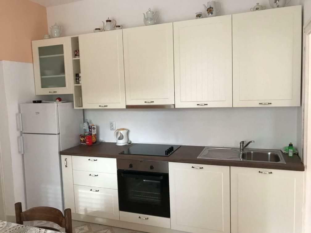 Apartmani Rija 3 Pag Town Exteriör bild